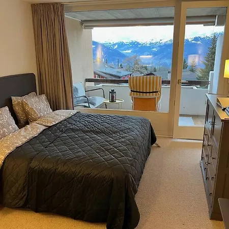 Downtown, Pool, & Garage * Villars-sur-Ollon
